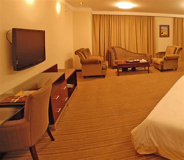 美国：对家具加征10%至25%关税