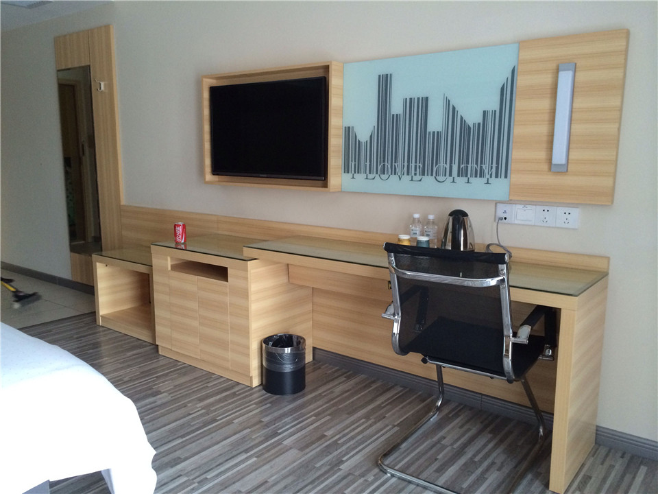 适配度极高;②拥有强大的实体生产实力