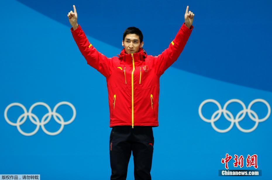 两届冬奥金牌得主武大靖正式宣布退役，选择低